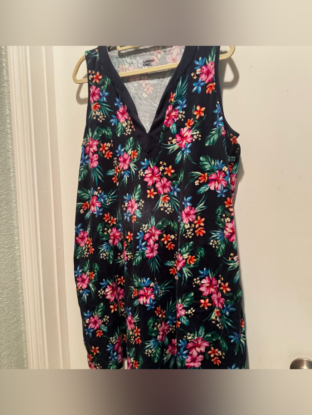 Lands' End Navy Tropical Floral V-Neck Sundress with Pink & Green Accents. NWOT